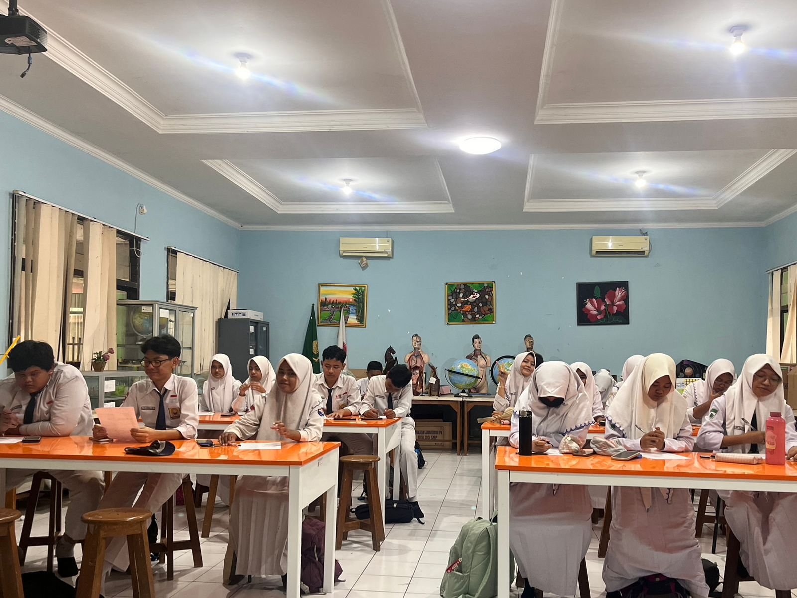 Ekstrakurikuler Sains (IPA)